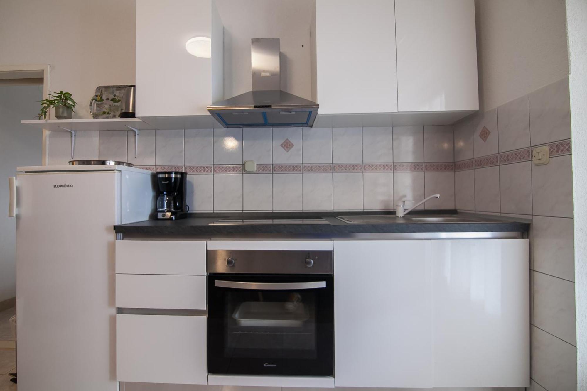 Apartments Paula Бол Экстерьер фото
